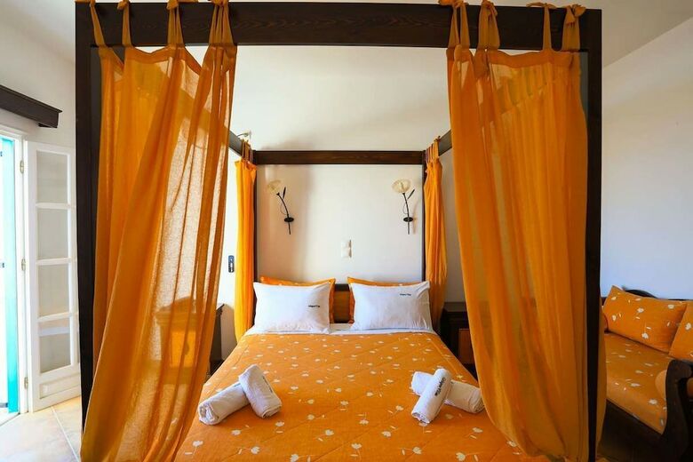 Hostal Armonia By Grispos Villas