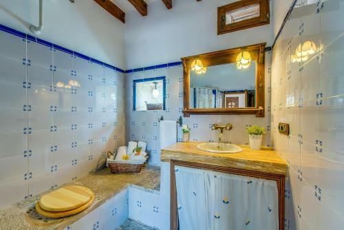 Buger Villa Sleeps 8 Pool Air Con Wifi