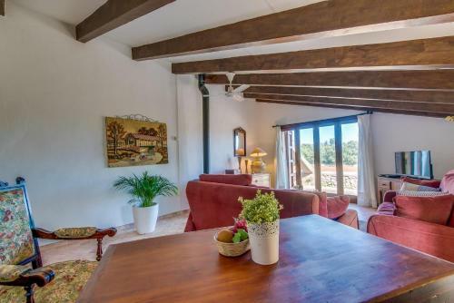 Buger Villa Sleeps 8 Pool Air Con Wifi