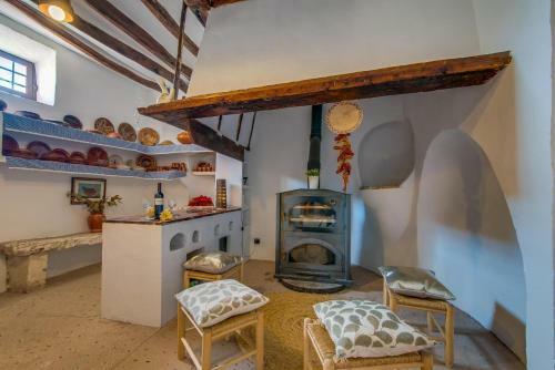 Buger Villa Sleeps 8 Pool Air Con Wifi