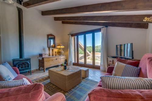 Buger Villa Sleeps 8 Pool Air Con Wifi