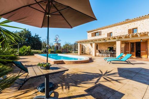 Buger Villa Sleeps 8 Pool Air Con Wifi