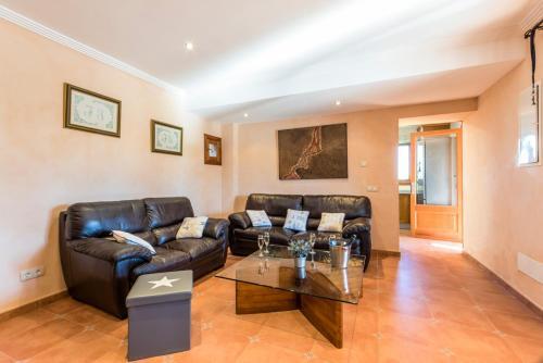 Buger Villa Sleeps 8 Pool Air Con Wifi