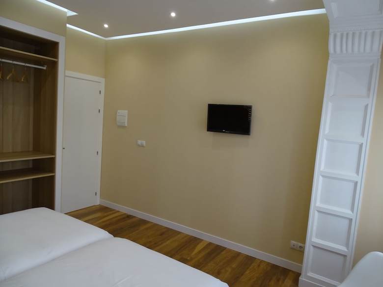 Hostal Urban Burgos
