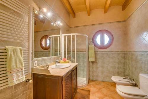 Caimari Villa Sleeps 8 Pool Air Con Wifi