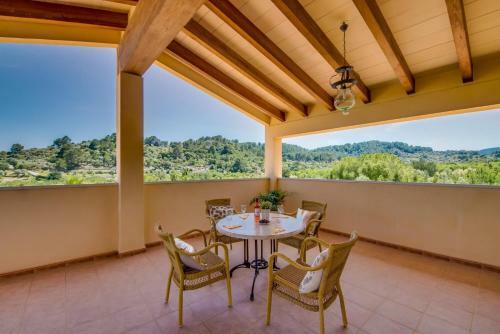Caimari Villa Sleeps 8 Pool Air Con Wifi