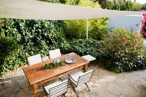 Cala Bassa Villa Sleeps 10 Pool Air Con Wifi