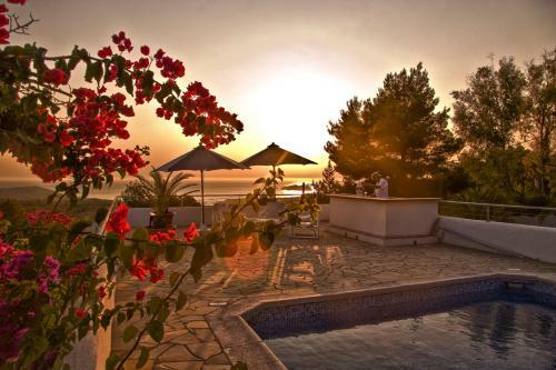 Cala Bassa Villa Sleeps 10 Pool Air Con Wifi