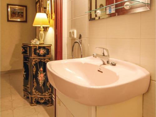 Three-bedroom Apartment In Calella