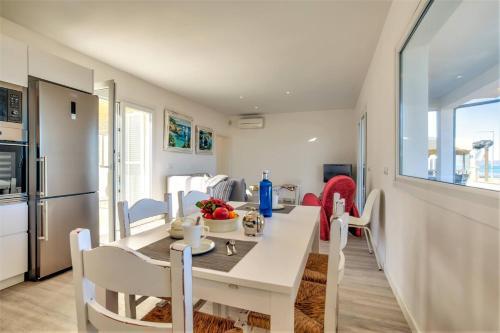 Can Picafort Villa Sleeps 8 Air Con Wifi
