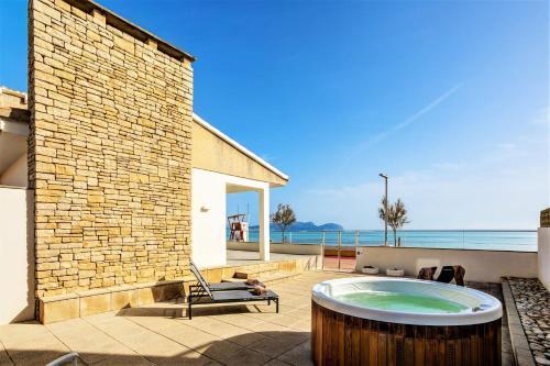 Can Picafort Villa Sleeps 8 Air Con Wifi