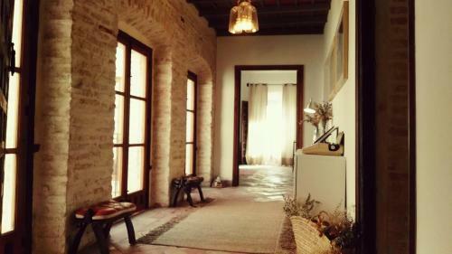 Frenteabastos Hostel & Suites