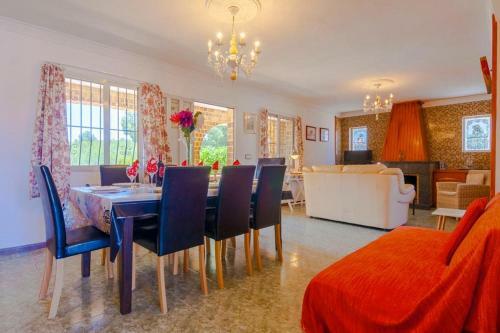 Casas De Torrat Villa Sleeps 12 Pool Wifi