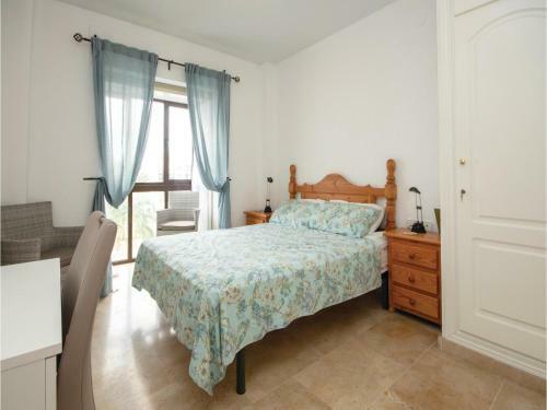 Three-bedroom Apartment In Puerto De La Duquesa