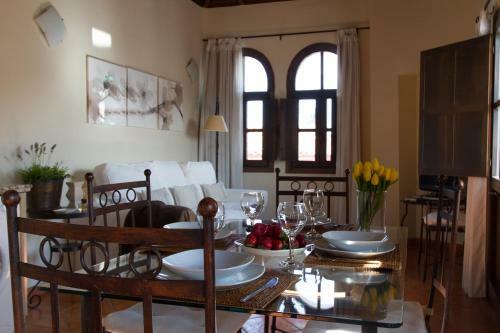 Apartamentos Los Patios De La Juder�a