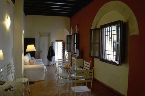 Apartamentos Los Patios De La Juder�a
