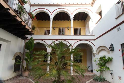 Apartamentos Los Patios De La Juder�a