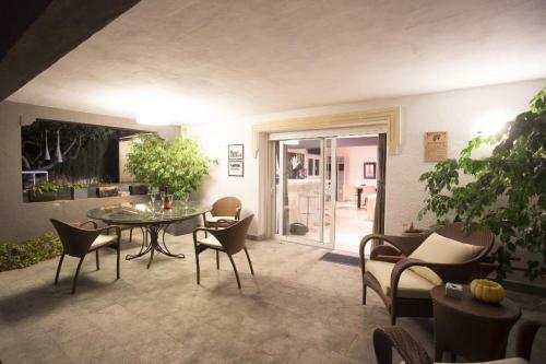 Denia Villa Sleeps 6 Pool Air Con Wifi