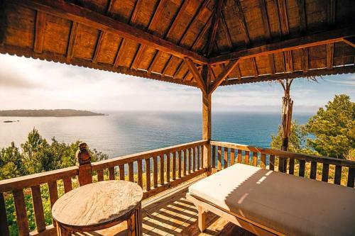 Es Cubells Villa Sleeps 6 Pool Air Con Wifi