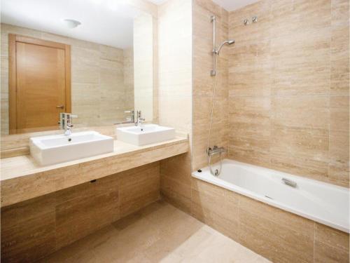Two-bedroom Apartment In Benahavis