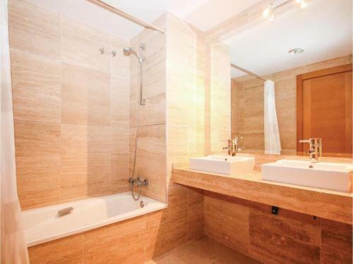 Two-bedroom Apartment In Benahavis