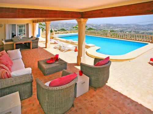 Urbanitzacio Montemar Villa Sleeps 8 Pool