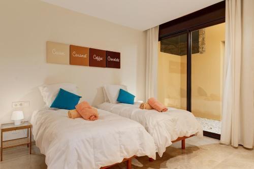 Fornells De La Selva Villa Sleeps 10 Pool Air Con