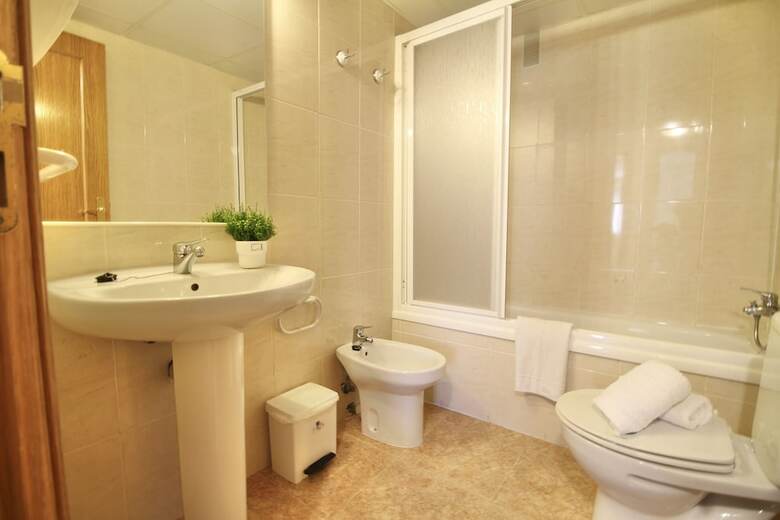 Apartamento Los Juncos Justoliver Holidays