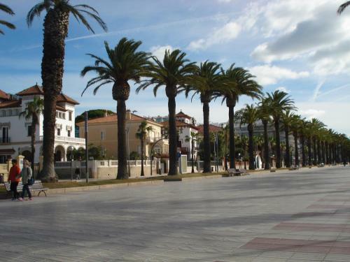 Apartamento Pineda Beach