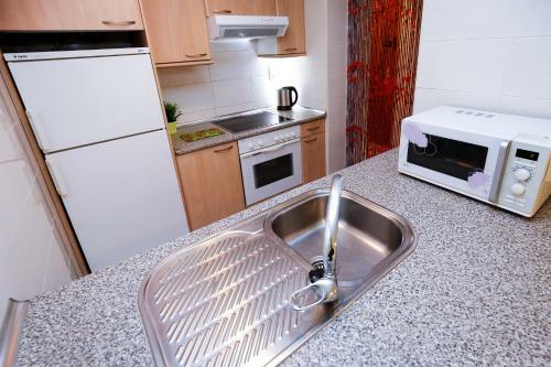 Apartamento Turismar - Aquamarina E