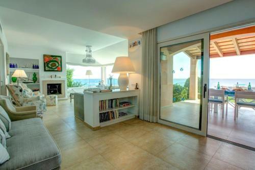Llafranc Villa Sleeps 8 Wifi