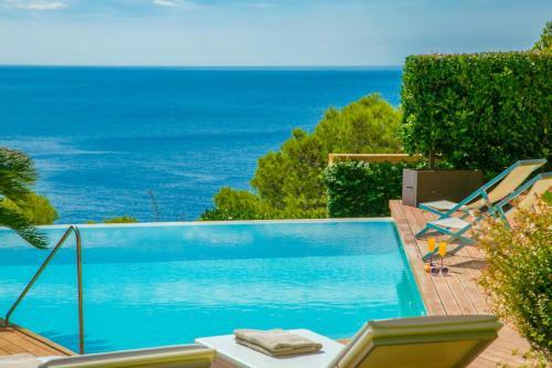 Llafranc Villa Sleeps 8 Wifi