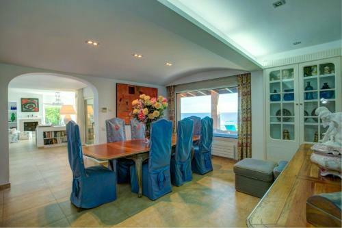 Llafranc Villa Sleeps 8 Wifi