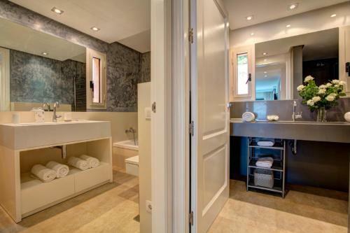 Llafranc Villa Sleeps 8 Wifi