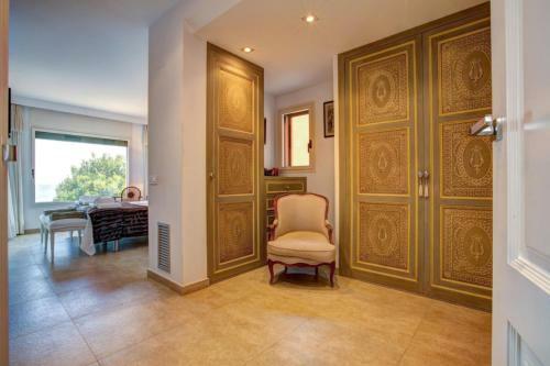 Llafranc Villa Sleeps 8 Wifi