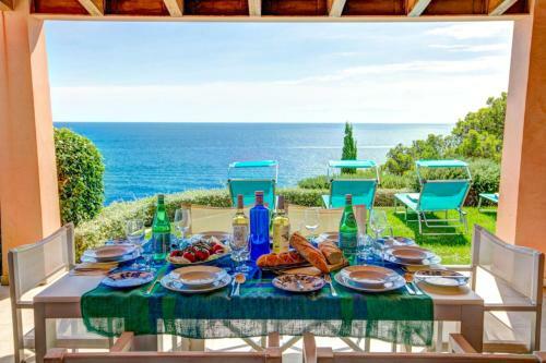 Llafranc Villa Sleeps 8 Wifi