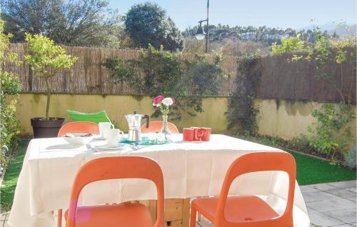 Two-bedroom Apartment In Llanes
