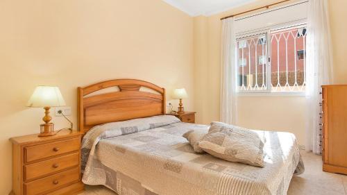 Lloret De Mar Apartment Sleeps 4