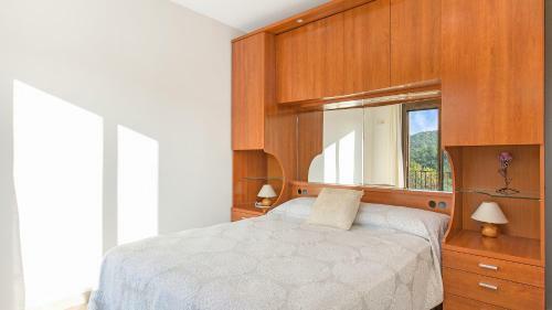 Lloret De Mar Villa Sleeps 9