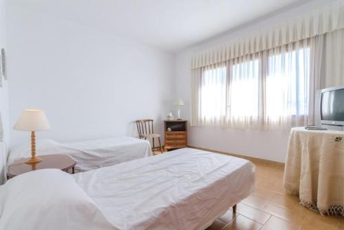 Sant Eloi Villa Sleeps 8 Pool Wifi