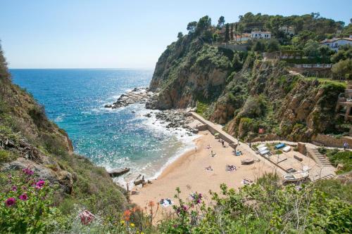 Sant Eloi Villa Sleeps 8 Pool Wifi