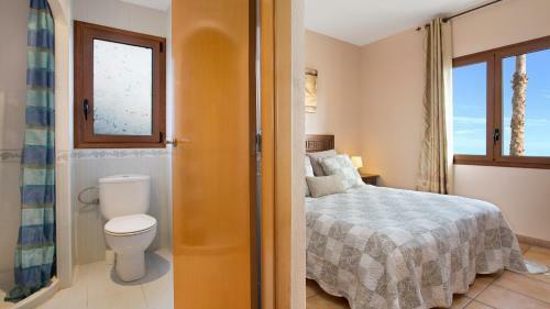 Lloret De Mar Villa Sleeps 10