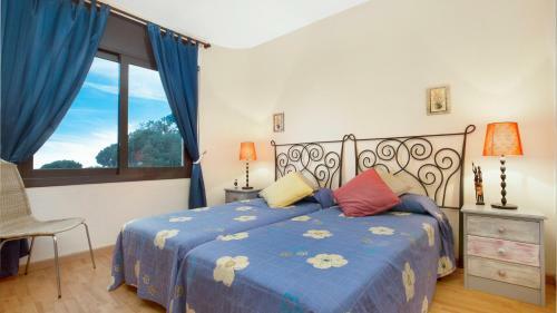 Lloret De Mar Villa Sleeps 10