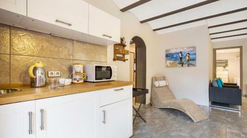Lloret De Mar Villa Sleeps 10