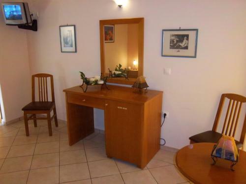 Iria Beach Hotel