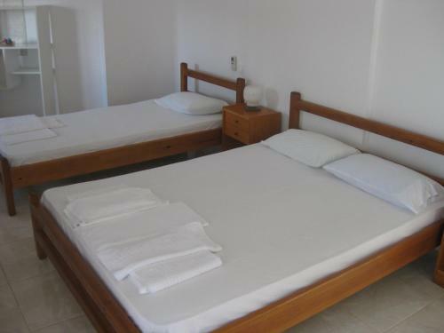 Hostal Maravelias House