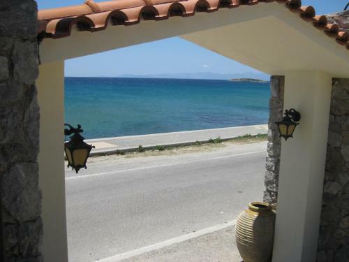 Hostal Maravelias House
