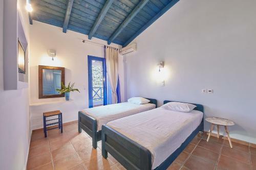 Aparthotel Kerame Studios & Apartments