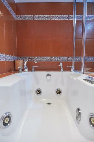 Aparthotel Kerame Studios & Apartments