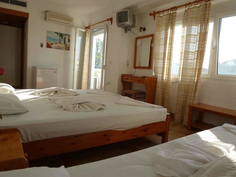 Paris Beach Hotel